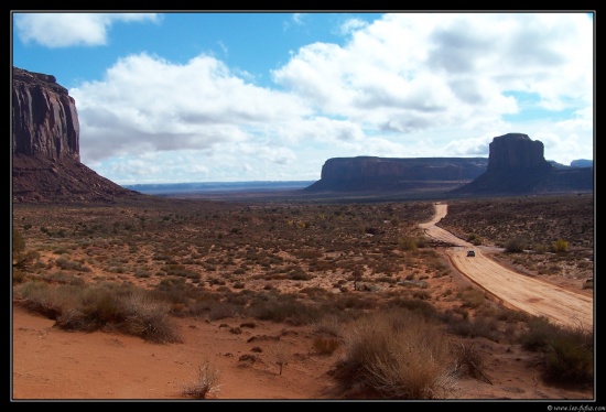 b151006 - 0747 - Monument Valley